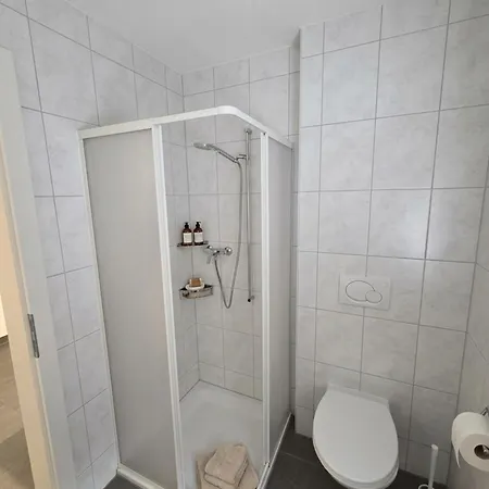 Apartament 4-201 *